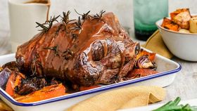 Lamb roast with chocolate pepper sauce