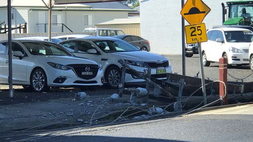 Approximately 6000 homes were without power as a result of downed power lines. (9NEWS/Sam Cucchiara)