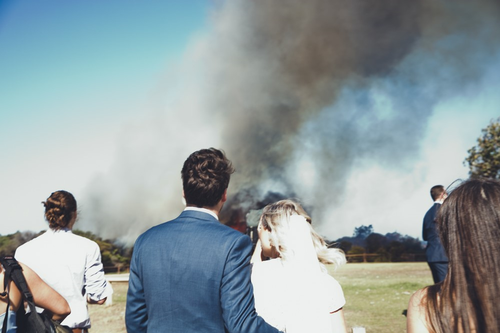 Smoke from the Coogee fire drifted into the couple's photos. (9NEWS)