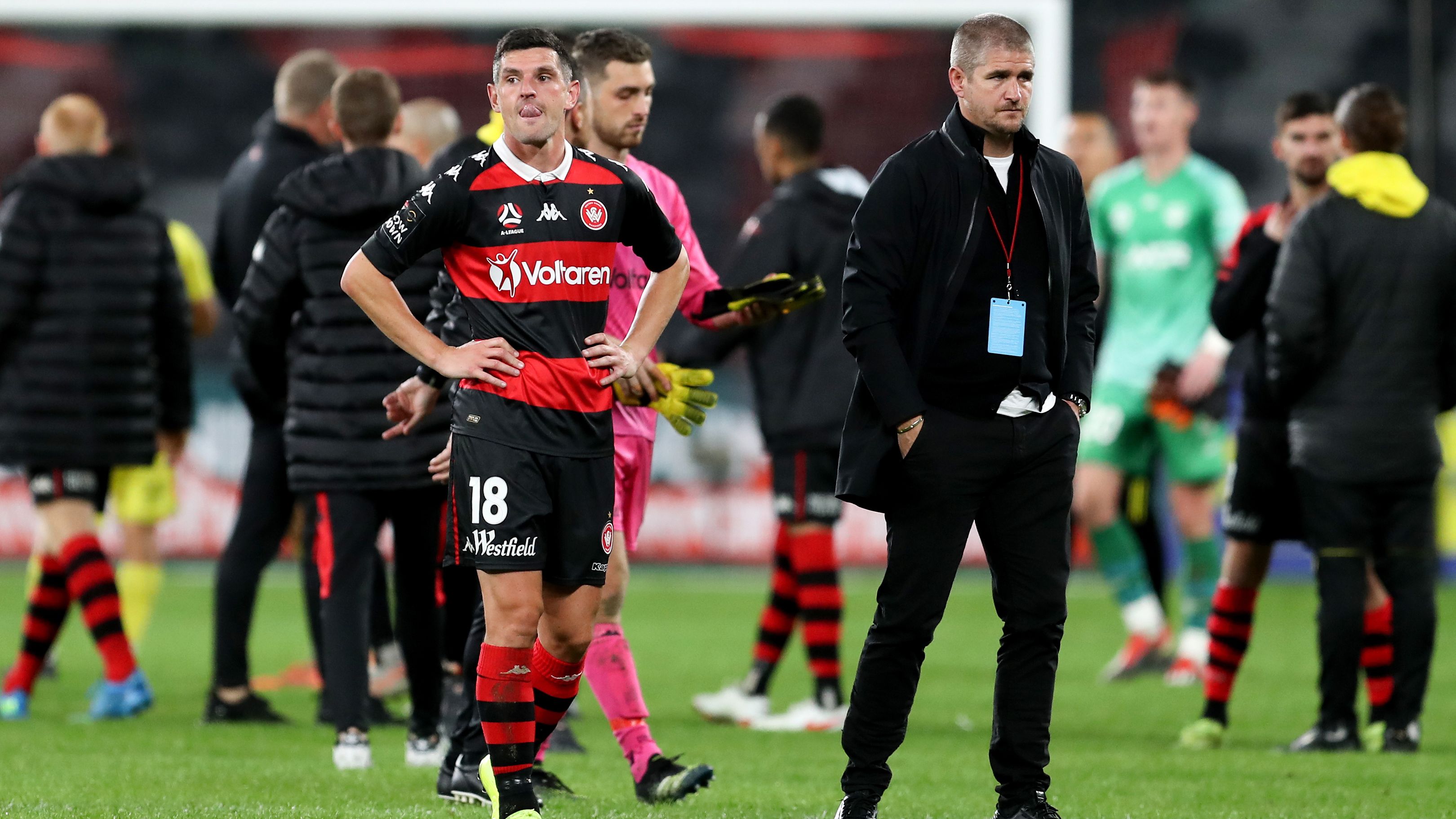 Western Sydney Wanderers part ways with head coach Carl Robinson after disastrous record 