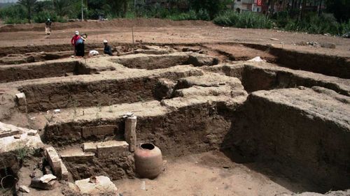 A large Roman bath and a chamber likely for religious rituals, that was recently discovered in the of Mit Rahina.