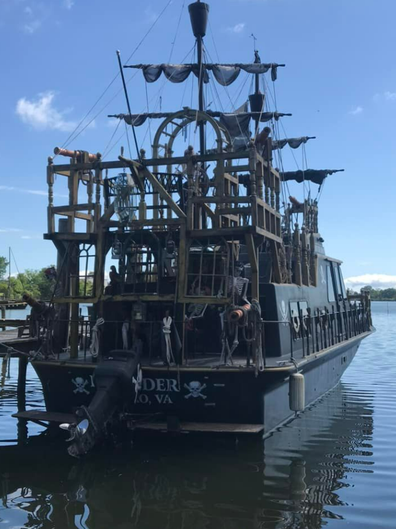 Pirate ship-maker goes viral for latest houseboat creation