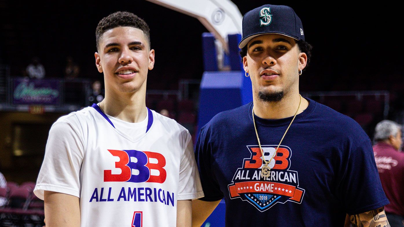 LaMelo Ball (L) and LiAngelo Ball (R) pose after the Big Baller Brand All American Game at the Orleans Arena