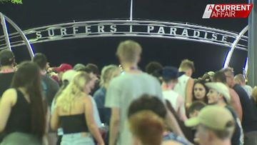 Schoolies want their deposits back after cancellation