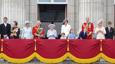 (L-R) Timothy Laurence, Princess Anne, Princess Royal, Camilla, Duchess of Cornwall, Prince Charles, Prince of Wales, Queen Elizabeth II, Prince Louis of Cambridge, Catherine, Duchess of Cambridge, Princess Charlotte of Cambridge, Prince George of Cambridge, Prince William, Duke of Cambridge, Sophie, Countess of Wessex and James, Viscount Severn on the balcony of Buckingham Palace watch the RAF flypast during the Trooping the Colour parade on June 02, 2022 in London 