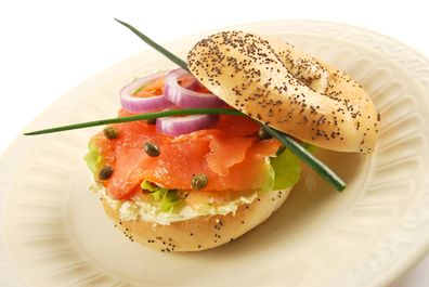 Smoked salmon bagel