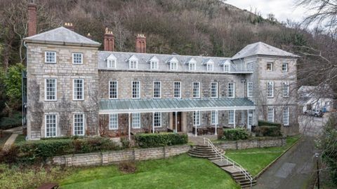 Wales United Kingdom Marle Halle mansion manor home UK house prices property real estate