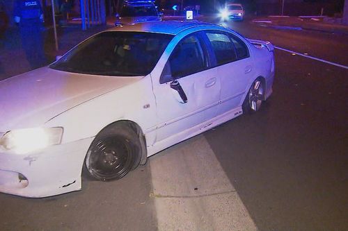 Man jumps into ocean during alleged police pursuit in Adelaide