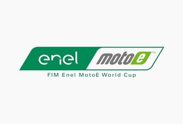 Moto-E World Cup