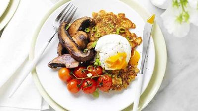 Zucchini fritters with portabella mushrooms and poached egg