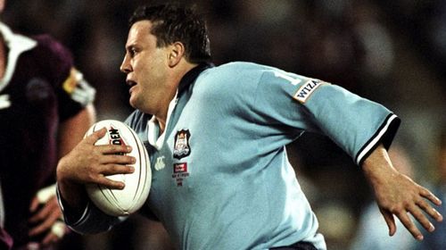 Glenn Lazarus during the 1998 State of Origin. (Getty)