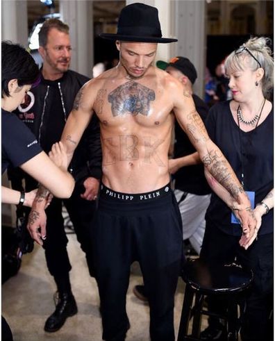 Former 'Hot Felon' Jeremy Meeks Hits the Runway With Paris Hilton