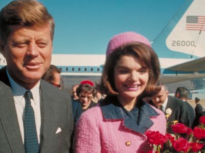 Jackie Kennedy's pink suit