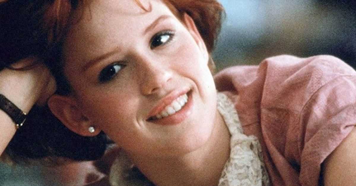 Molly Ringwald merenungkan menjadi John Hughes ” Muse ‘, yang mengarah ke The Breakfast Club, enam belas lilin dan banyak lagi