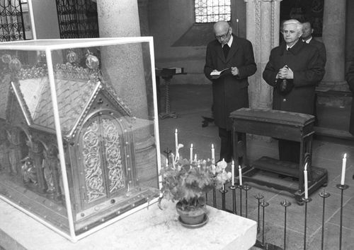 Newly nominated Archbishop of Munich and Freising, Joseph Ratzinger, right, prays with Bishop Erns Tewes in the Crypta of the Cathedral of Freising, southern Germany, on March 31, 1977. 