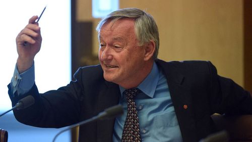 Labor Senator Alex Gallacher dies after battle with lung cancer