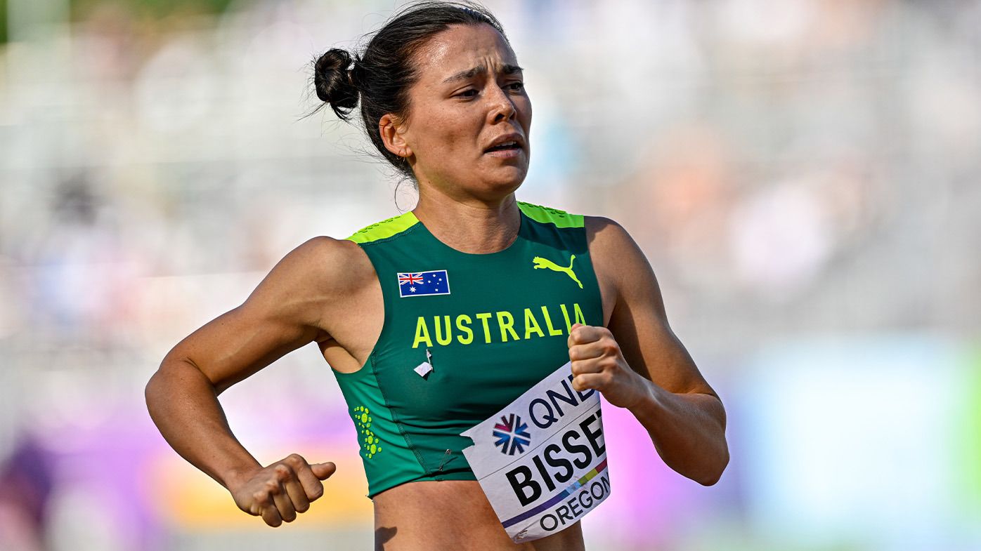 EXCLUSIVE: How 'vulnerable' Aussie running star is 'embracing discomfort'