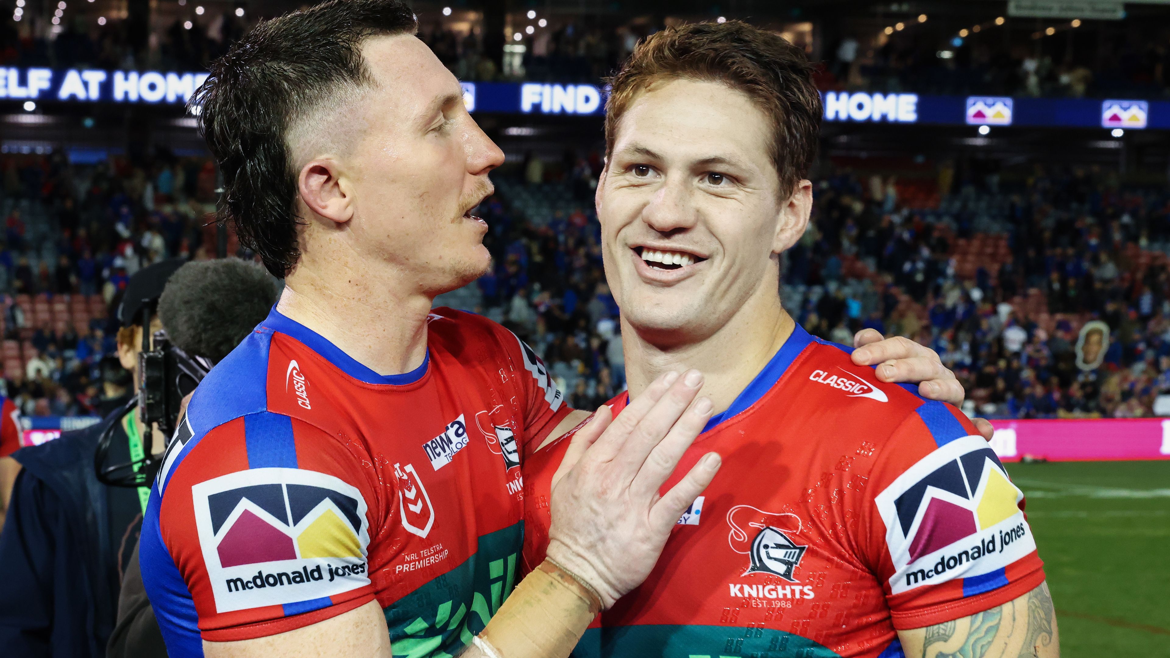 Tyson Gamble and Kalyn Ponga of the Knights.