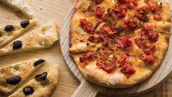 Mary Valle's tomato and onion flatbread