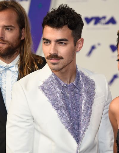 Joe Jonas&nbsp;at the 2017 MTV VMAs in LA, August 27.