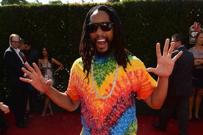 And if you thought Mel B's dabble in the colour pool was good, check out Lil Jon's tee!