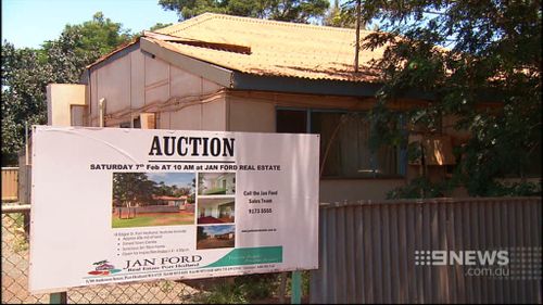 This home's value has plummeted almost a million dollars in just four years, (9NEWS)