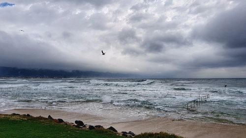 The view of the storm looking from Bellambi towards northern Illawarra on the NSW south coast. (Jayden Webster/9NEWS)