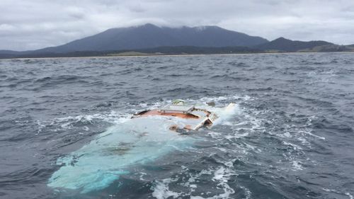 Mystery 'ghost yacht' spotted off NSW South Coast 