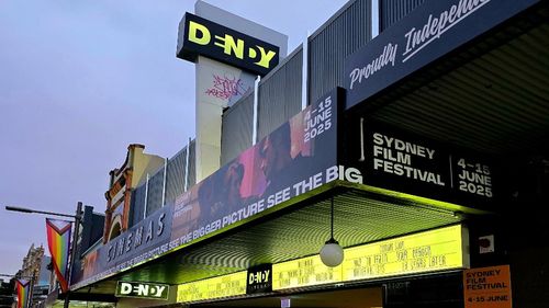 Dendy Cinema, which is owned by Hollywood A-lister Mel Gibson, has been slugged a $19,800 fine for allegedly failing to display the total of movie ticketsï»¿. 