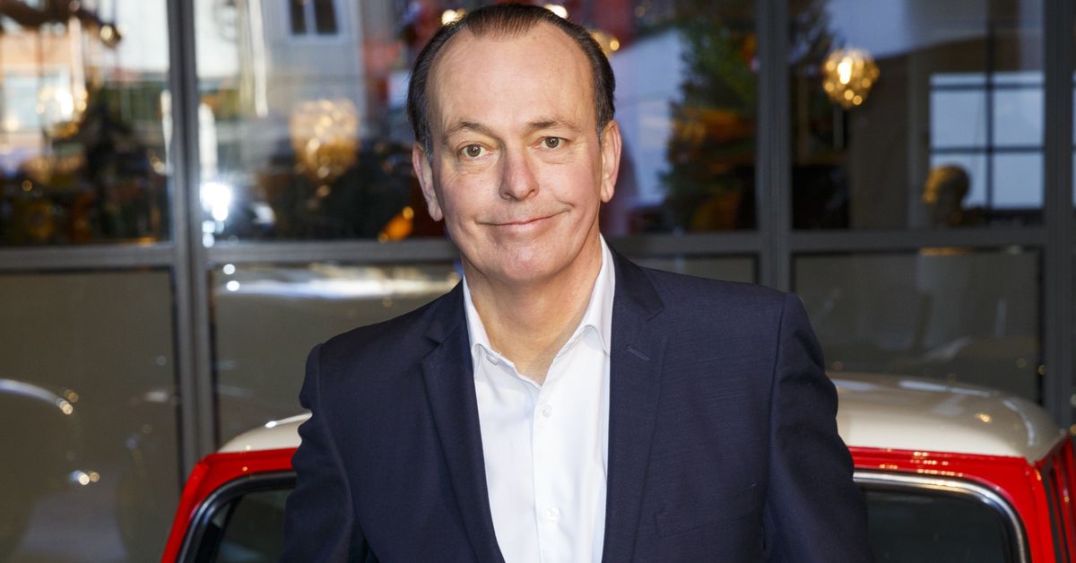 Quentin Willson death: Top Gear star dies aged 68 due to lung cancer