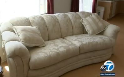 Money hidden in lounge chair Craigslist