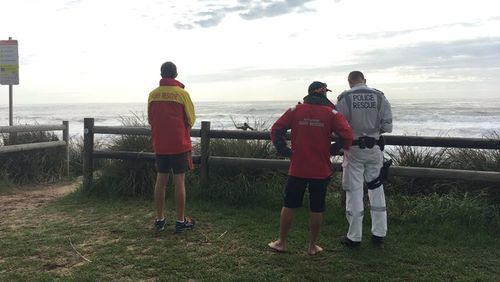 The body of a man has been found on a Wollongong beach.