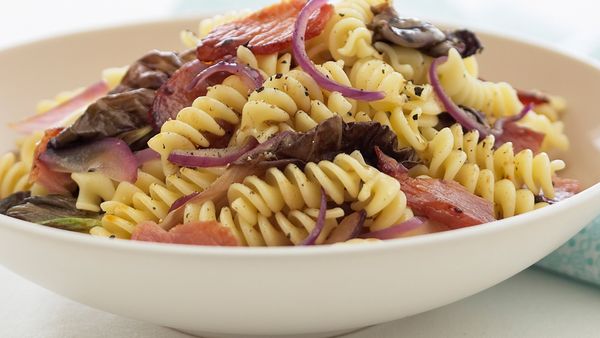 Fusilli with radicchio and pancetta