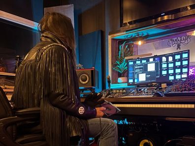 Billy Ray Cyrus Hannah Montana anniversary special snub 2026 premiere event music nashville