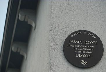 James Joyce's Ulysses is set in Dublin on June 16 in which year?