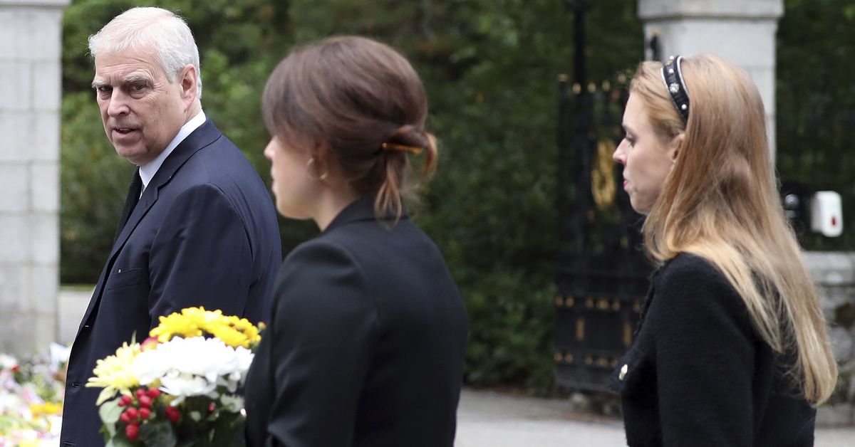 Princess Beatrice and Princess Eugenie are standing by their father Andrew  Mountbatten-Windsor after royal exile - 9Honey
