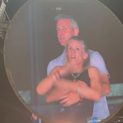 Coldplay Boston concert kiss cam