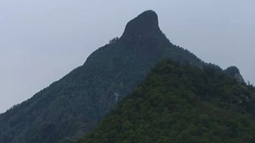 A man died after being struck by lightning on Mount Warning. (9NEWS)
