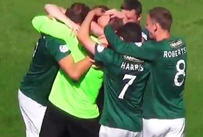 <b>In what may be one of the best debuts ever made by a goalkeeper, Mark Oxley scored a massive long-range goal with new club Hibernians.</b><br/><br/>The gloveman found the back of the net when his goal kick bounced over the head of Livingston's Darren Jamieson in the Scottish Championship.<br/><br/>While Oxley admitted afterwards that he was actually trying to pinpoint a teammate, his effort is still worth celebrating, along with football's other great goalkeeper goals.