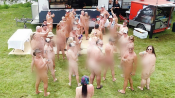 The Nude Up festival is returning for a third year in a row,  boasting fun activities, campfires and live music for all nudists to enjoy from the 26th to the 29th of January, 2023. 