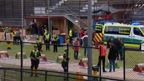 Woodchopper has medical emergency during competition at Adelaide Show.