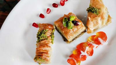 <a href="http://kitchen.nine.com.au/2016/08/26/12/13/somer-sivrioglus-gaziantep-style-traditional-pistachio-baklava" target="_top">Somer Sivrioglu's Gaziantep style traditional pistachio baklava</a>