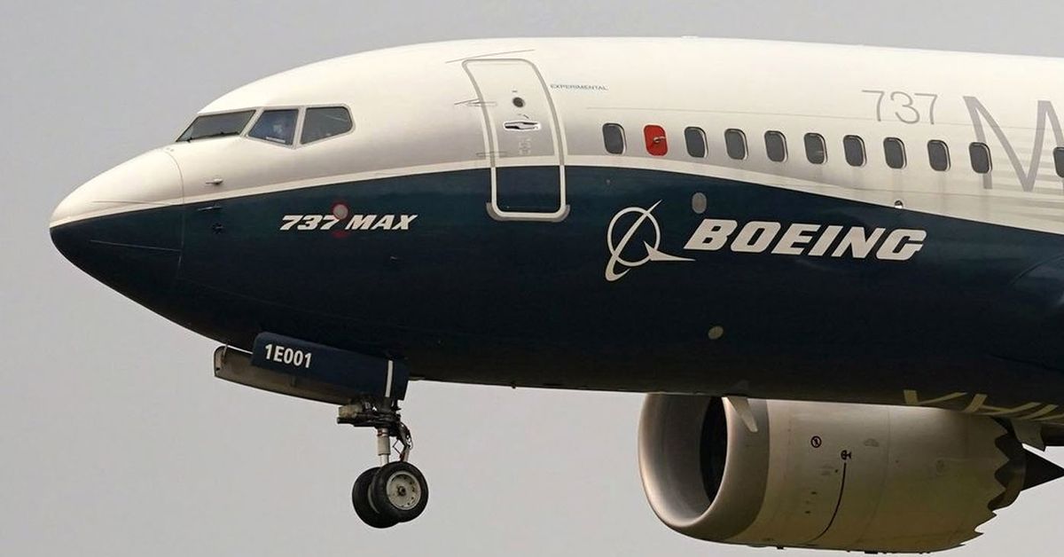 Boeing 737 Max 'Urgent' safety alert issued by US safety watchdog