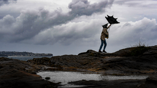 SMH News Sydney. Sydney Weather. Photo shows, Rain rolls across the Sydney basin. Photo Peter Rae. Tuesday 5 October, 2022