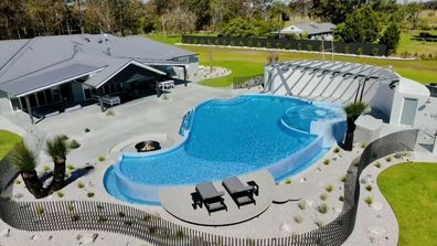 Dave Franklin visits australian pool of the year on Australia's Best Pools