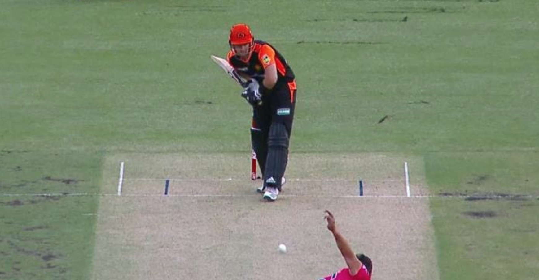 Josh Philippe's 81no steers Sixers to BBL win as LBW blunder proves costly 