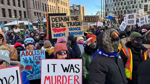 Protesters came out en masse in Minneapolis after the shooting death of Alex Pretti.