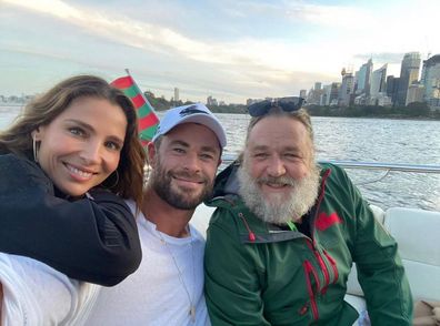 Russell Crowe, Chris Hemsworth, Elsa Pataky