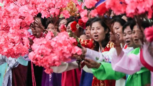 North Korean people bid farewell to South Korean president Moon Jae-in and his wife in Pyongyang.