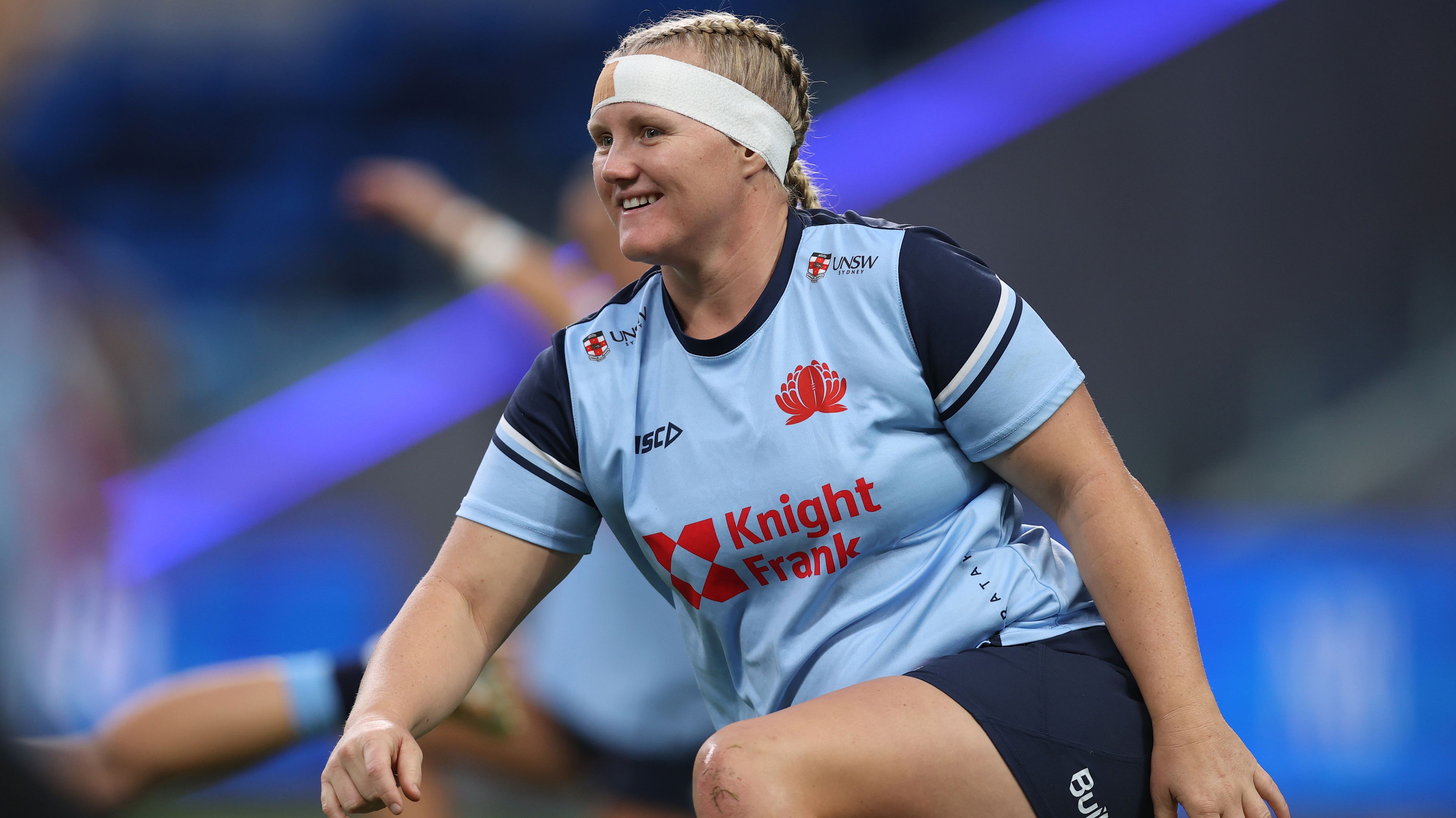 Emily Robinson of the Waratahs warms up.